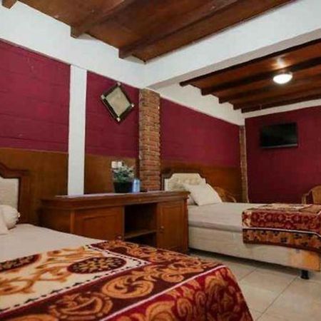 Oyo 1488 Hotel Cemara Asri Lembang Eksteriør billede
