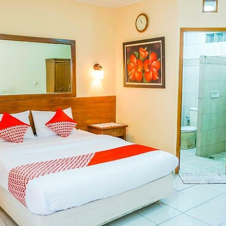 Oyo 1488 Hotel Cemara Asri Lembang Eksteriør billede