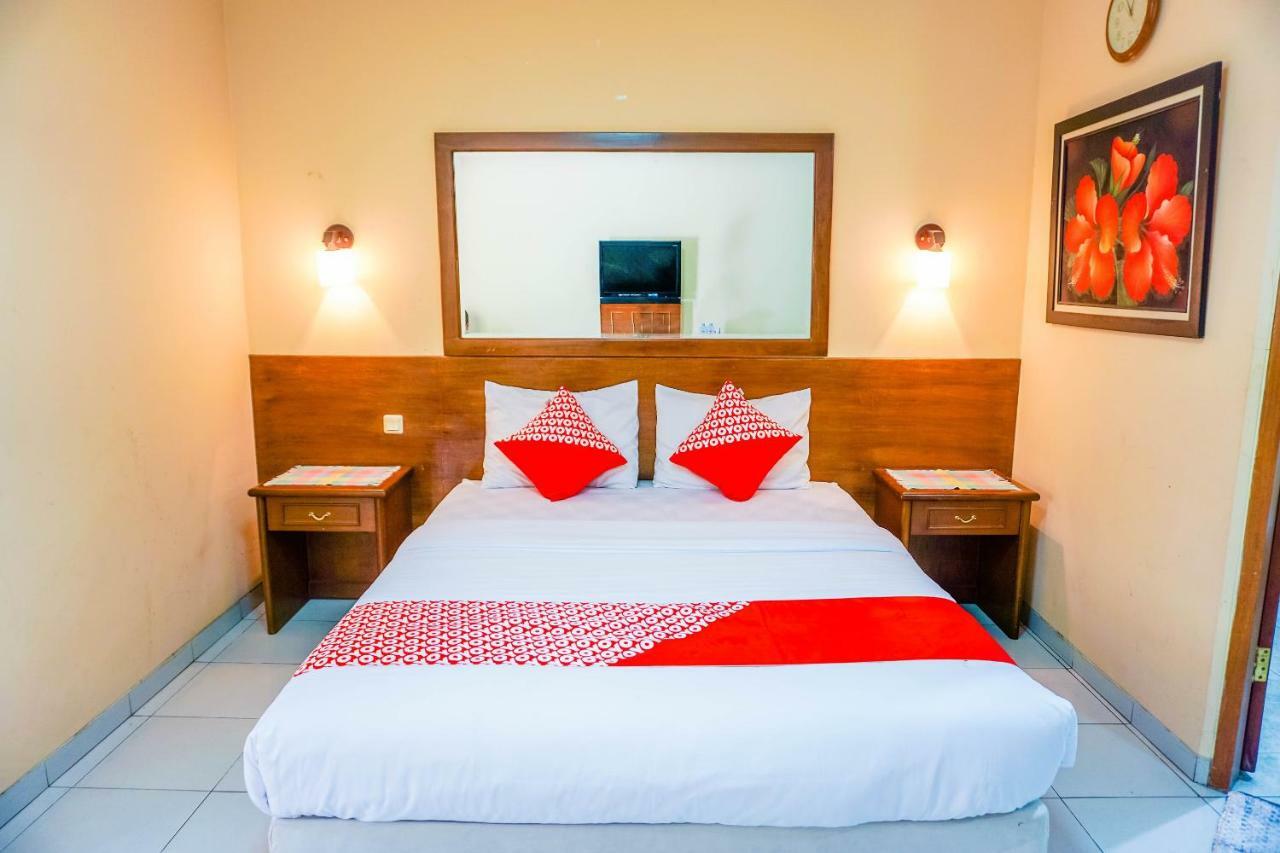 Oyo 1488 Hotel Cemara Asri Lembang Eksteriør billede