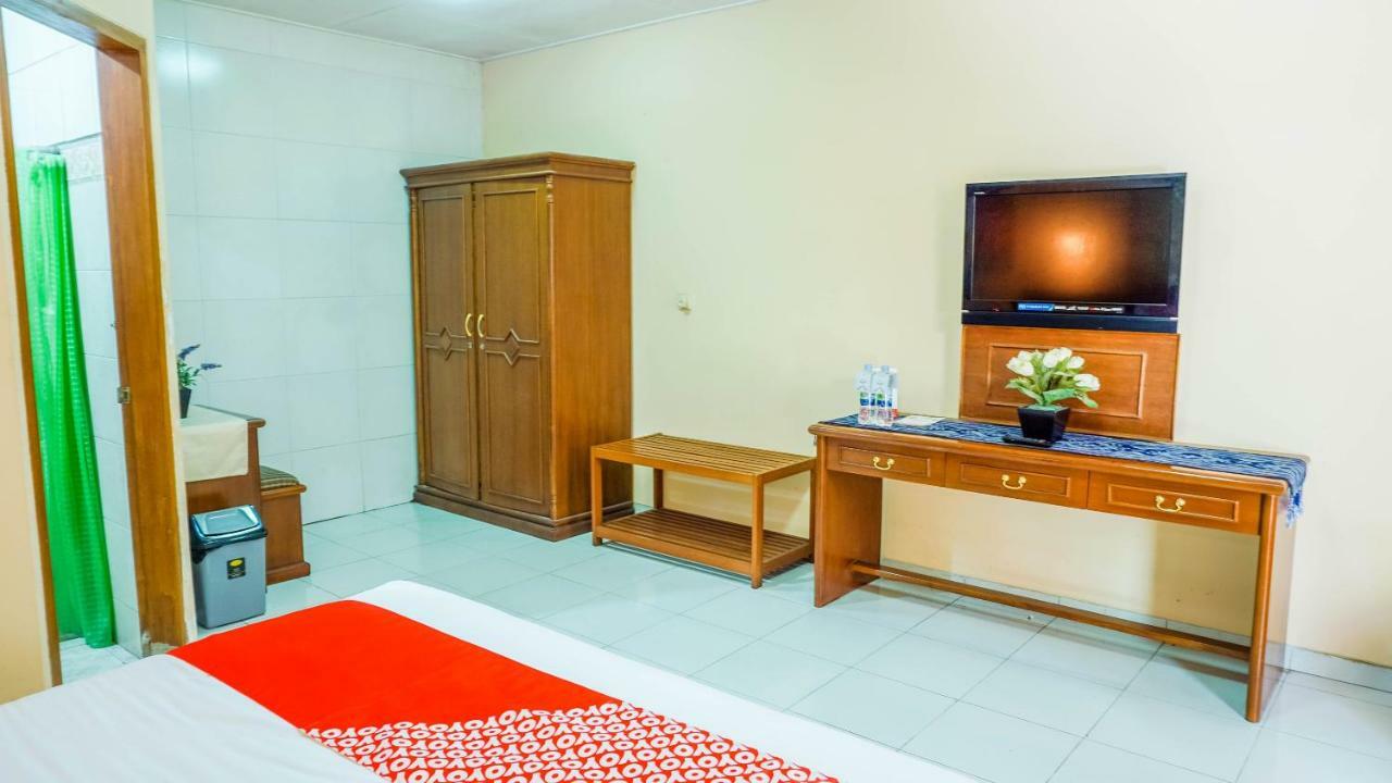 Oyo 1488 Hotel Cemara Asri Lembang Eksteriør billede